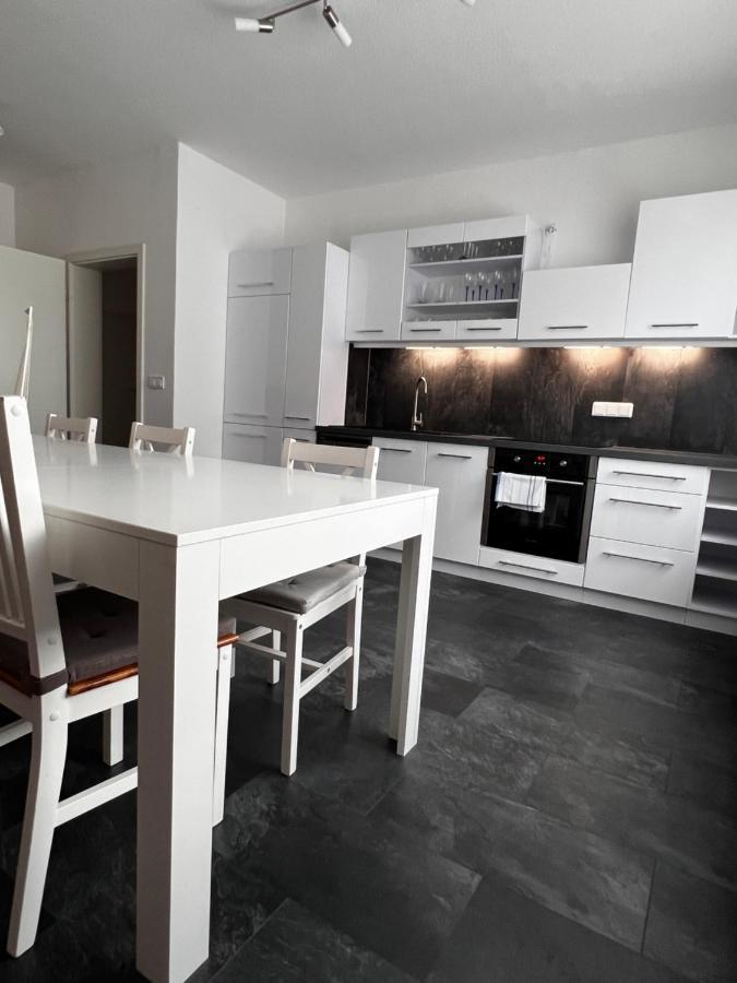 Ferienwohnung Zum Scheibe-See Hoyerswerda Exterior foto