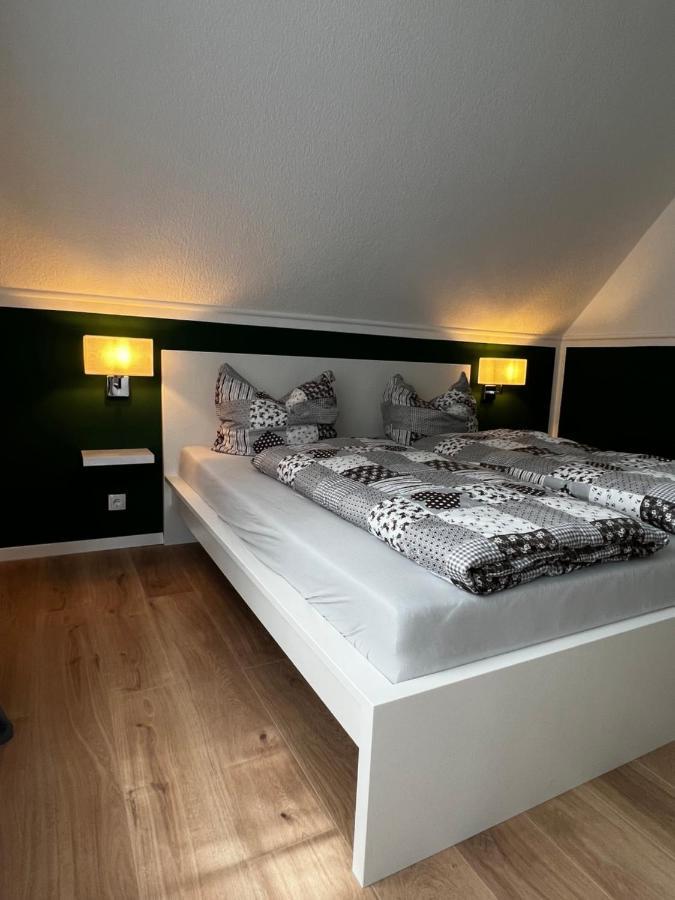Ferienwohnung Zum Scheibe-See Hoyerswerda Exterior foto